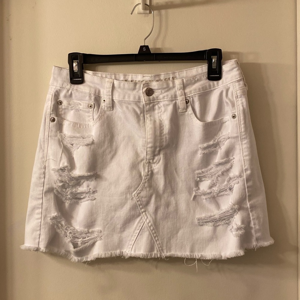 American Eagle White Jean Skirt